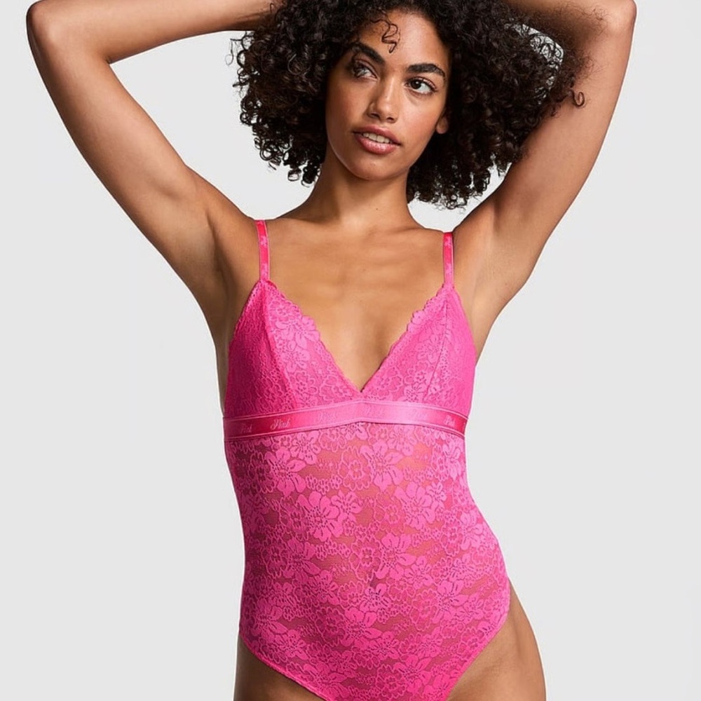 Victoria’s Secret peekaboo pink wink triangle unlined teddy bodysuit lingerie Lg
